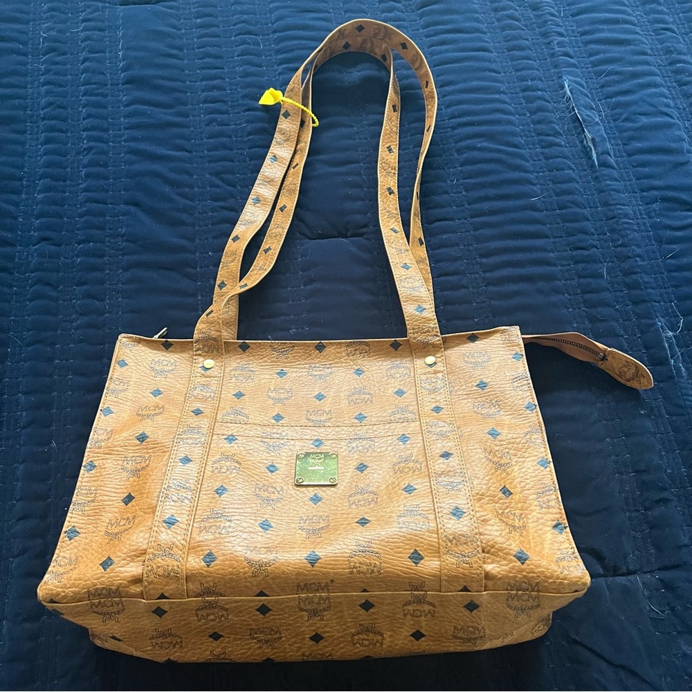 PERFECT MCM Leather Zippered Tote